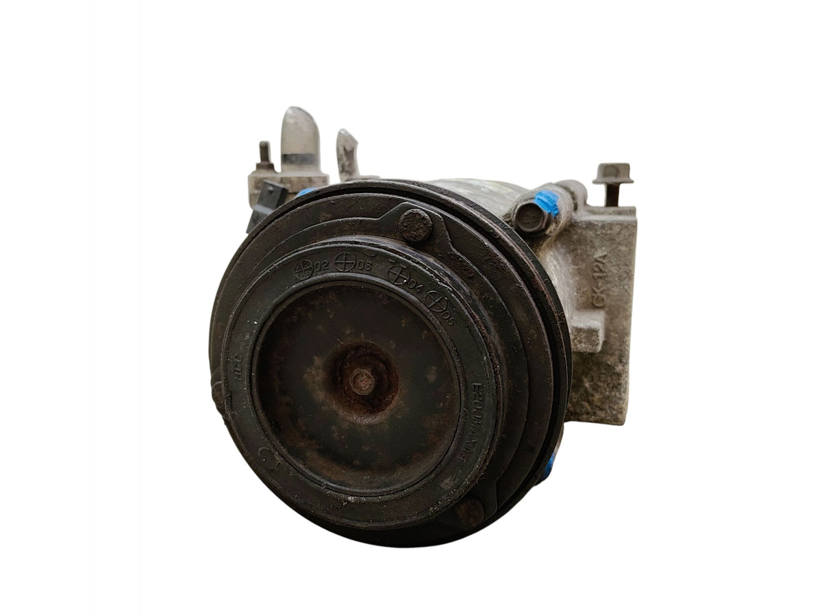 AIR CONDITIONING COMPRESSOR KIA SORENTO AND 3.5 V6 97701-3E200