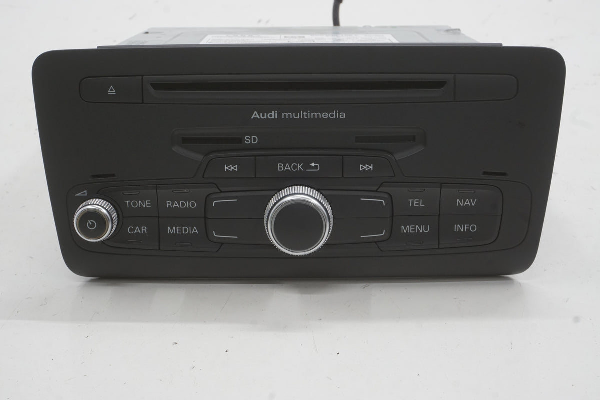 AUDI A1 8X 14R RADIO CD MULTIMEDIA 8X0035188F