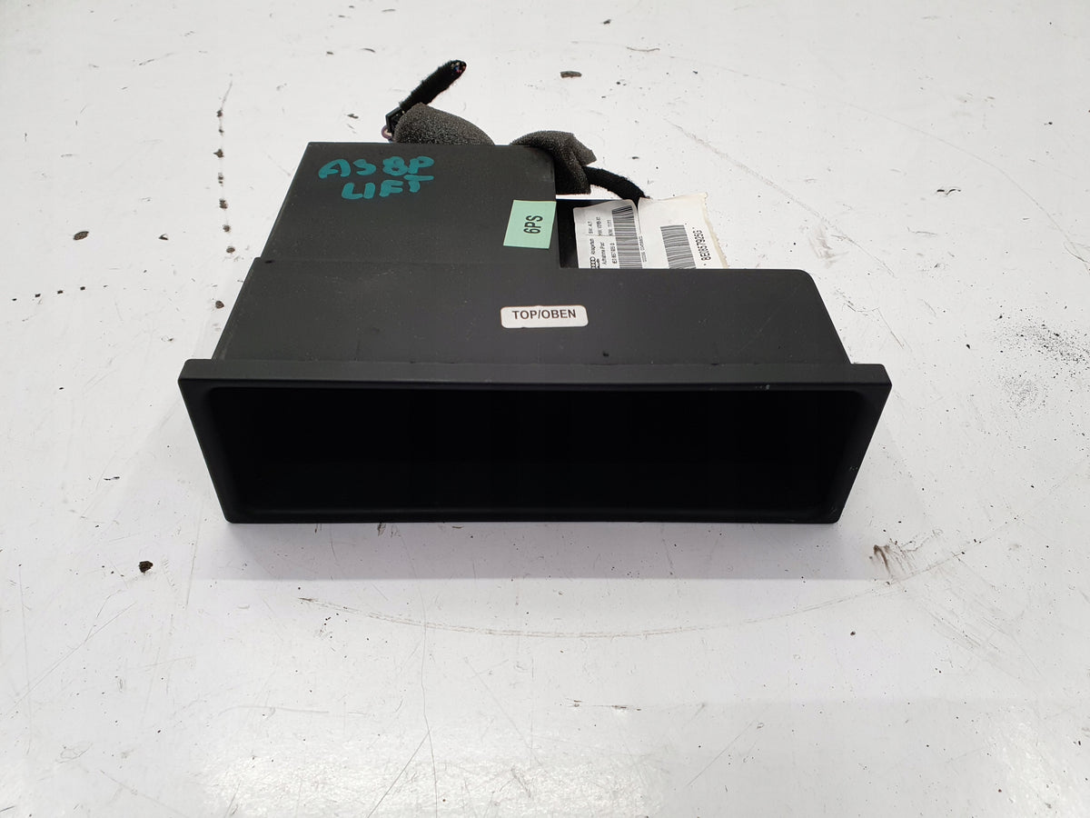 AUDI A3 8P LIFT MODULE INTERFACE 8E0857925G