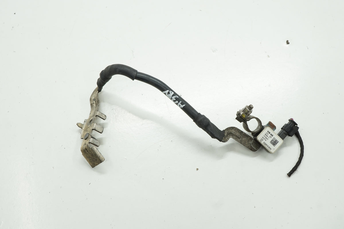 AUDI A3 8V KLEMA MINUS 5Q0915181H
