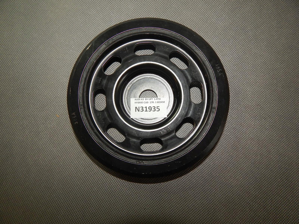 AUDI A3 8V PULLEY 04L105243K