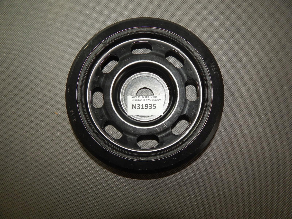 AUDI A3 8V PULLEY 04L105243K
