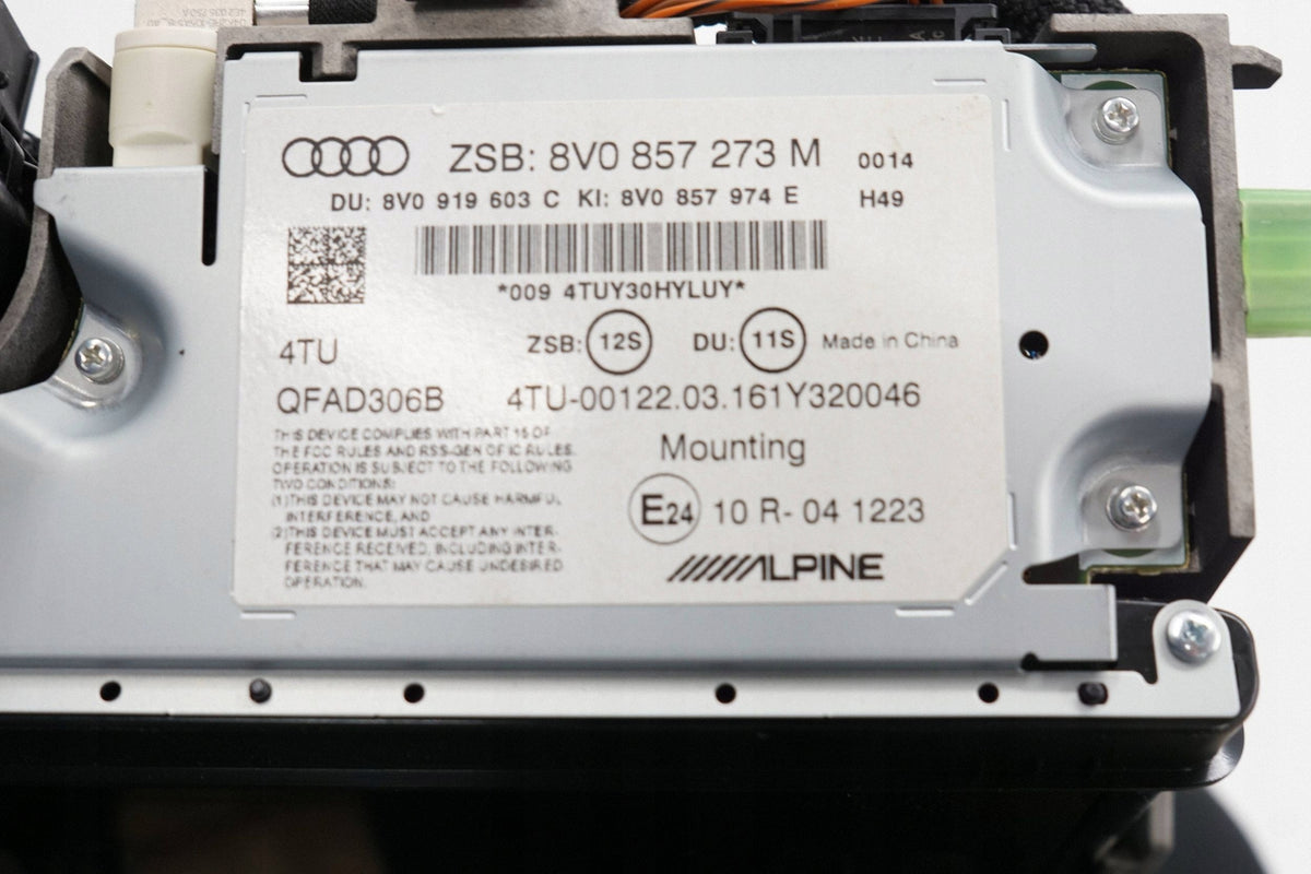 AUDI A3 8V SEDAN 16R SCREEN DISPLAY MONITOR 8V0857273M