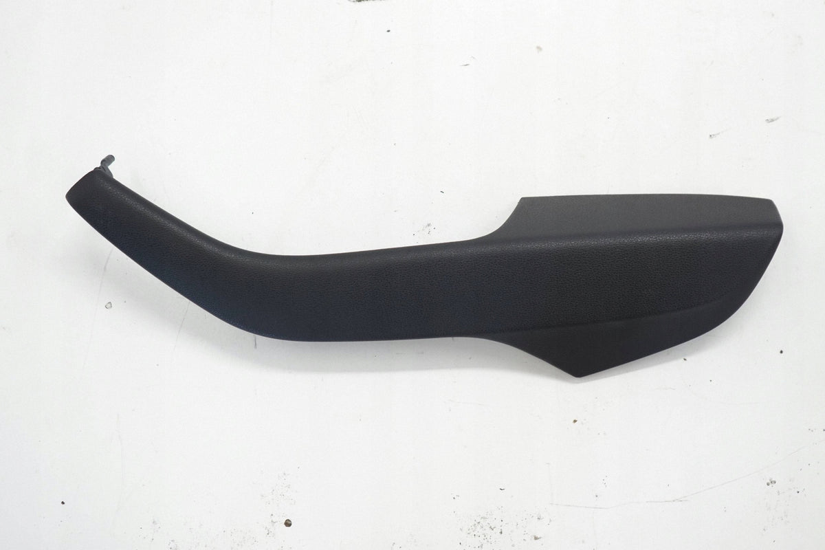 AUDI A3 8V SPORTBACK 16R ARMREST BACON DOOR RIGHT FRONT 8V4867174B