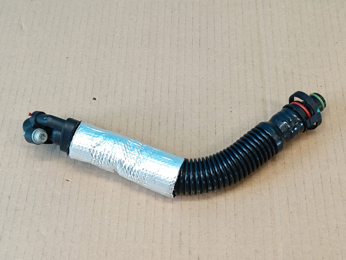 AUDI A3 8Y LIFT 1.5 TSI 2025 R HOSE VENT PIPE 05E103474AB