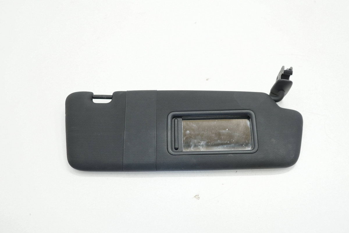 AUDI A4 B8 15R SUNSHADE RIGHT S-LINE 8K0857552