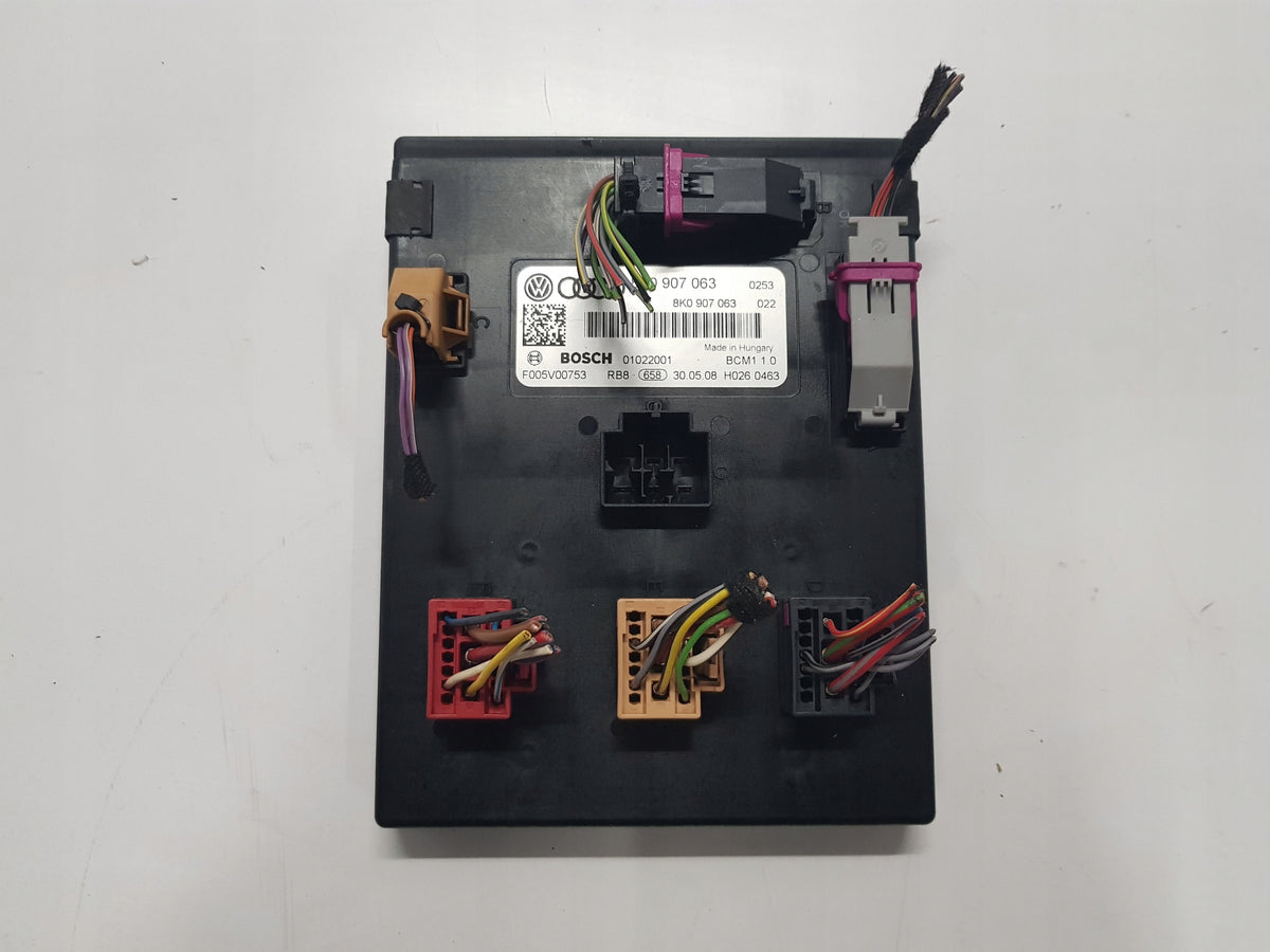AUDI A4 B8 COMFORT MODULE BCM 8K0907063