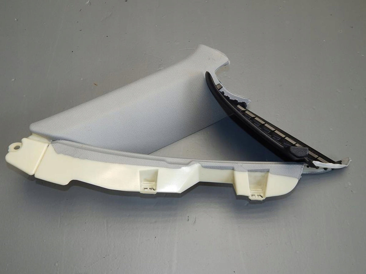 AUDI A4 B8 POST PLATING LEFT 8K5867287A
