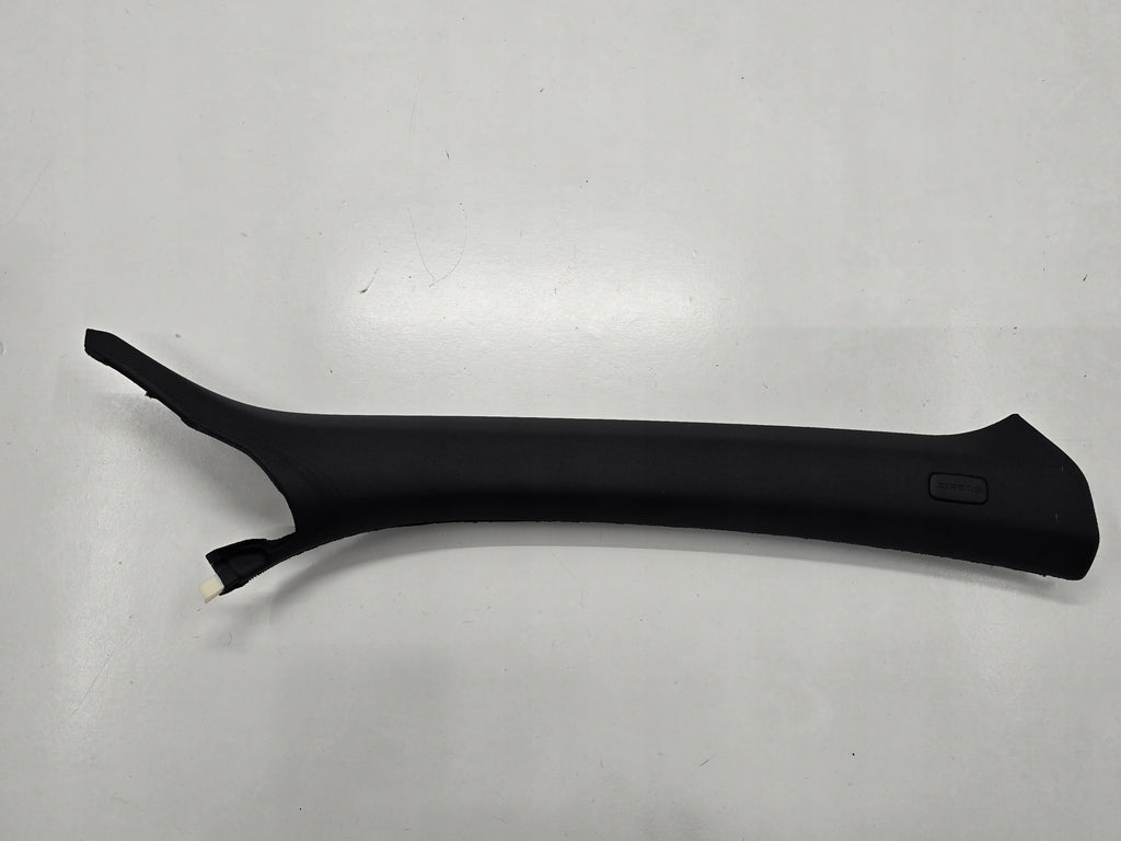 AUDI A4 B8 S-LINE POST COVER AND RIGHT FRONT 8K0867234