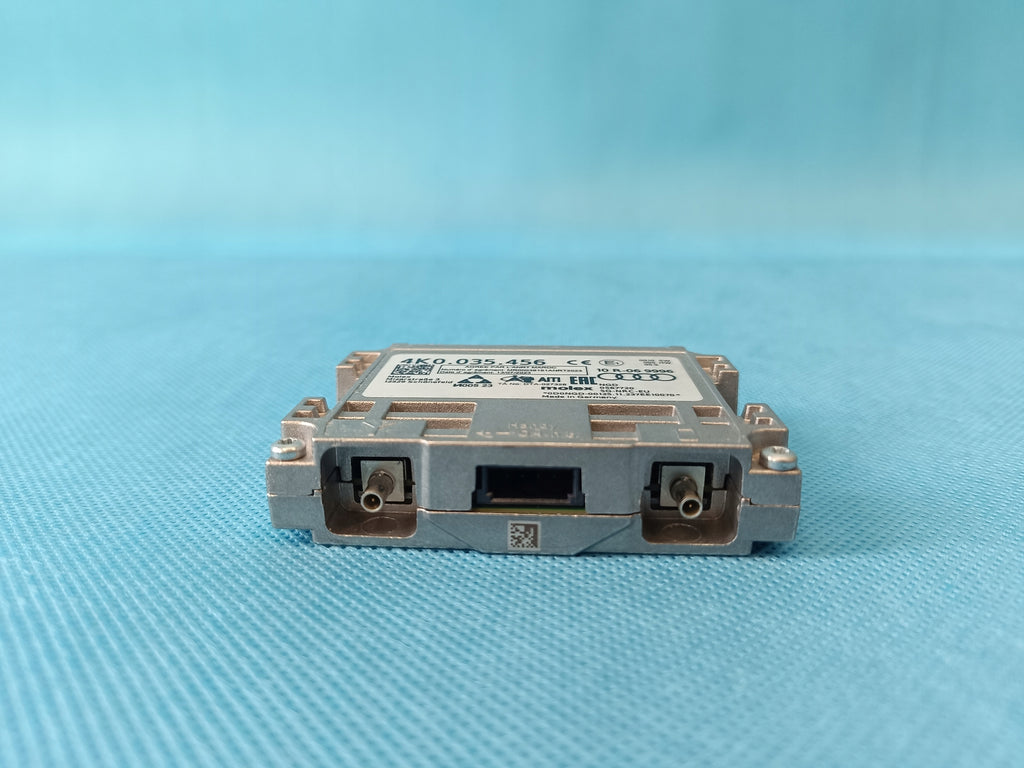 AUDI A4 B9 2024 R AVANT 2,0TFSI SOFTWARE AMPLIFIER DRIVER MODULE