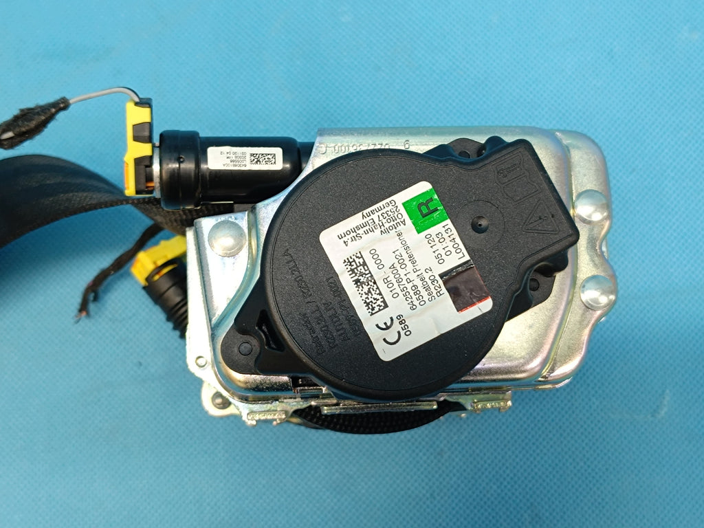 AUDI A4 B9 AVANT LIFT 2021 R SEAT BELT RIGHT FRONT 8W0857706M
