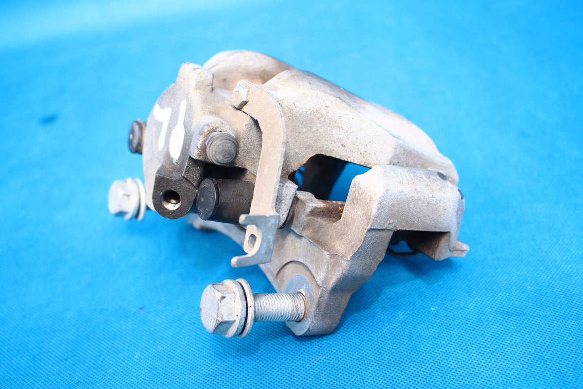 AUDI A4 B9 CLAMP FRONT LEFT 8W05DH 314mm 2017R