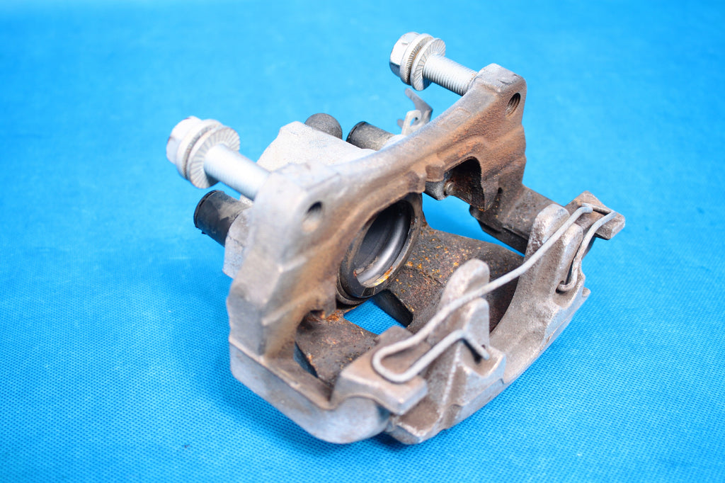 AUDI A4 B9 CLAMP FRONT LEFT 8W05DH 314mm 2017R