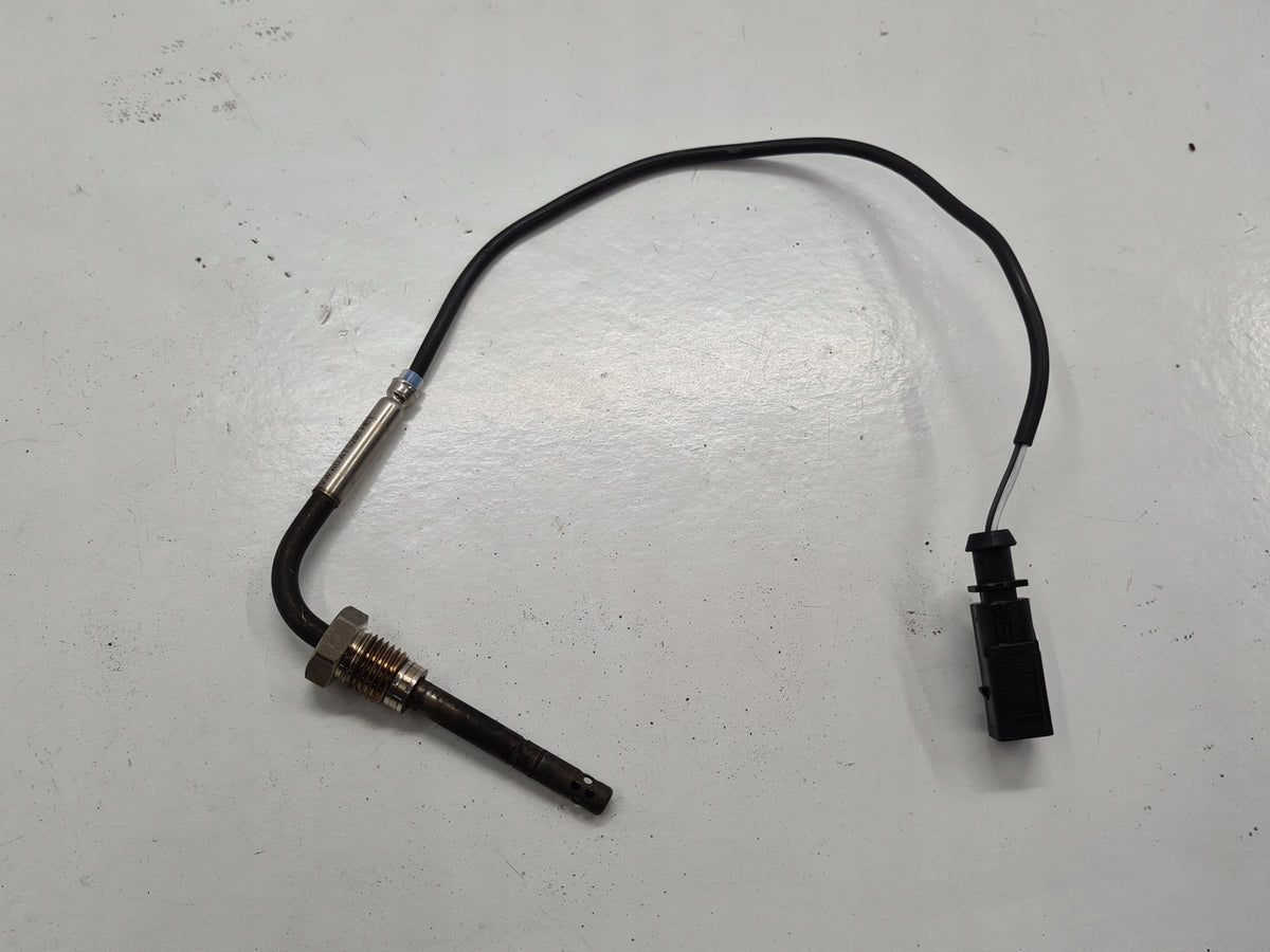 AUDI A4 B9 Exhaust Gas Sensor 3.0 TDI 4M0906088AD