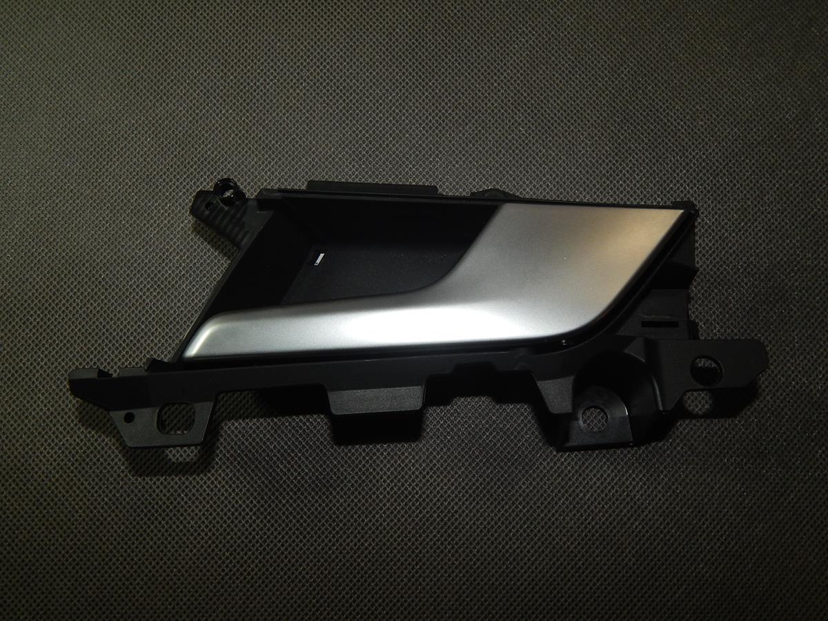 AUDI A4 B9 INTERIOR DOOR HANDLE RIGHT REAR 8IN0839020