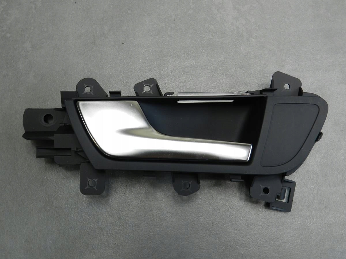 AUDI A5 8T HANDLE INTERIOR LEFT REAR LED 8K0839019E