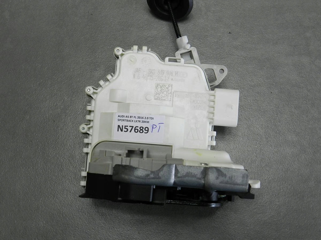 AUDI A5 8T LOCK RIGHT REAR 8K0839016H