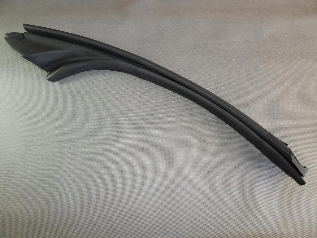 AUDI A5 F5 DOOR SEAL 8IN7831721