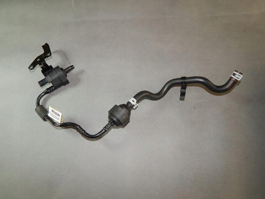 AUDI A5 F5 HOSE HOLDER 06L133519E