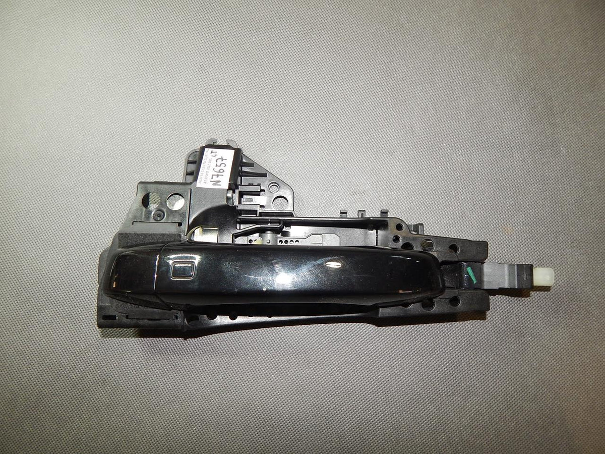 AUDI A6 C7 EXTERIOR DOOR HANDLE LEFT REAR LZ9Y