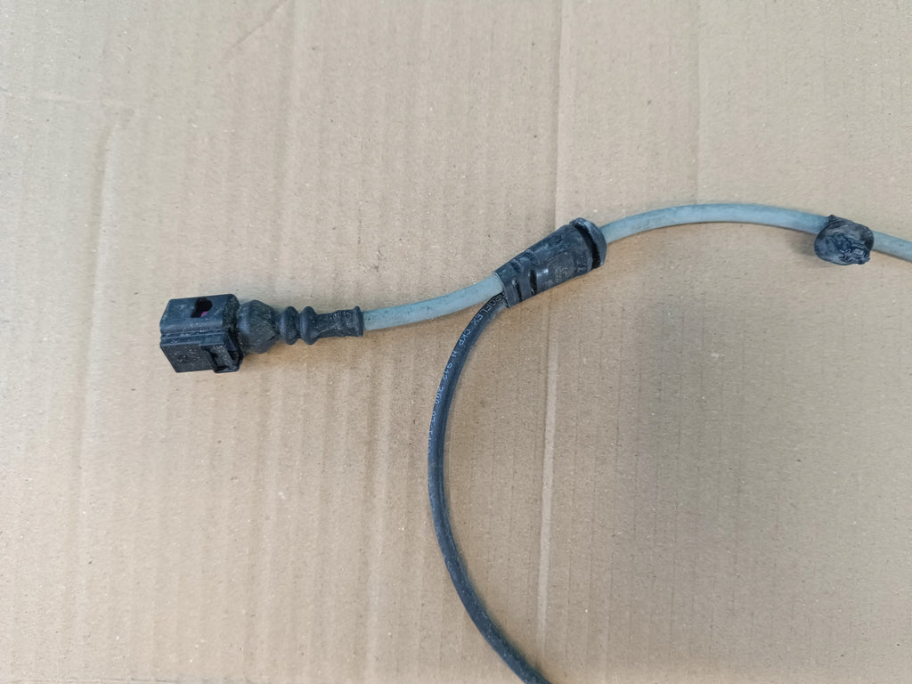 AUDI A6 C9 AVANT 2.0 TDI 2026R ROTATION SENSOR BEAM LEFT FRONT 8B3972251