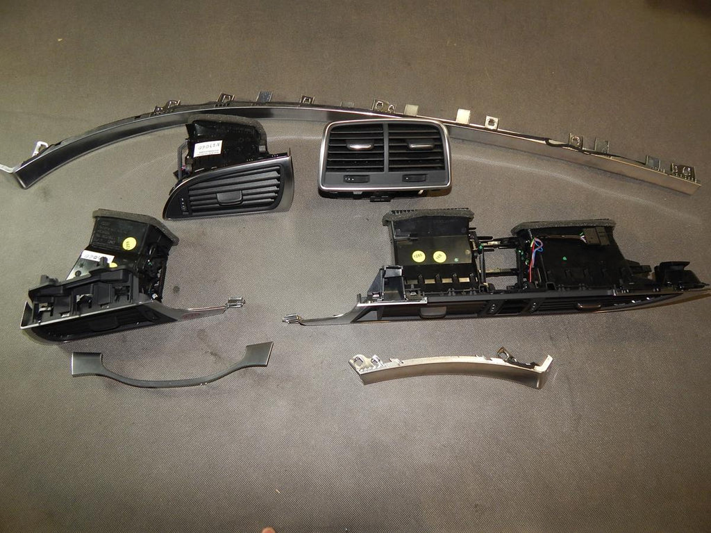 AUDI A6 S6 4G CONSOLE AIR VENTS