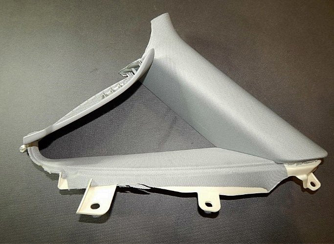 AUDI A7 4G POST COVER RIGHT 4G8867288