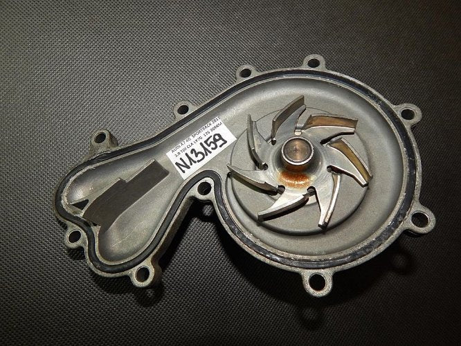 AUDI A7 4G WATER PUMP 059121005N