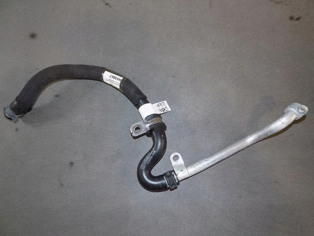 AUDI A7 4K WATER LINE 4K0122447J
