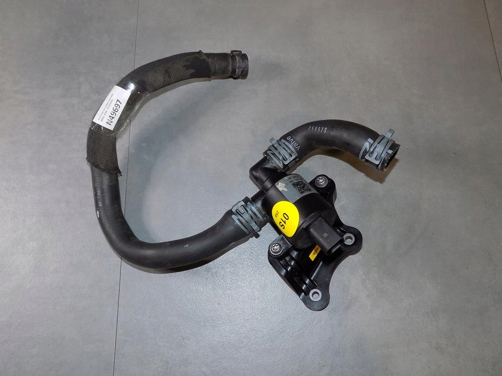 AUDI A8 4N WATER PUMP 4N0121391