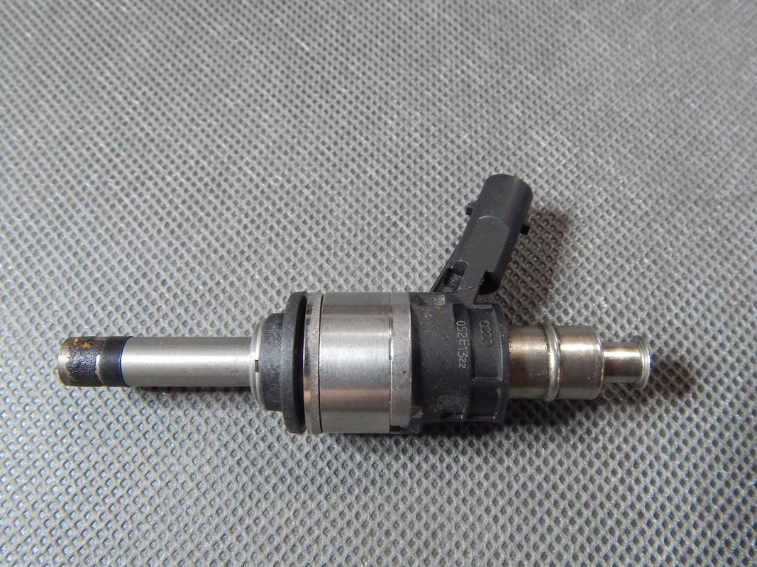 AUDI A8 D4 4H INJECTION INJECTOR 06C906036C