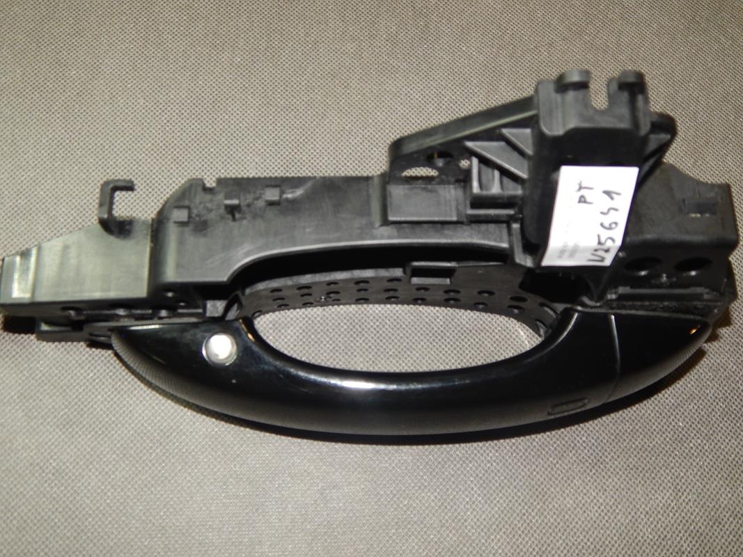 AUDI A8 D4 EXTERIOR DOOR HANDLE RIGHT REAR KESSY LY9B