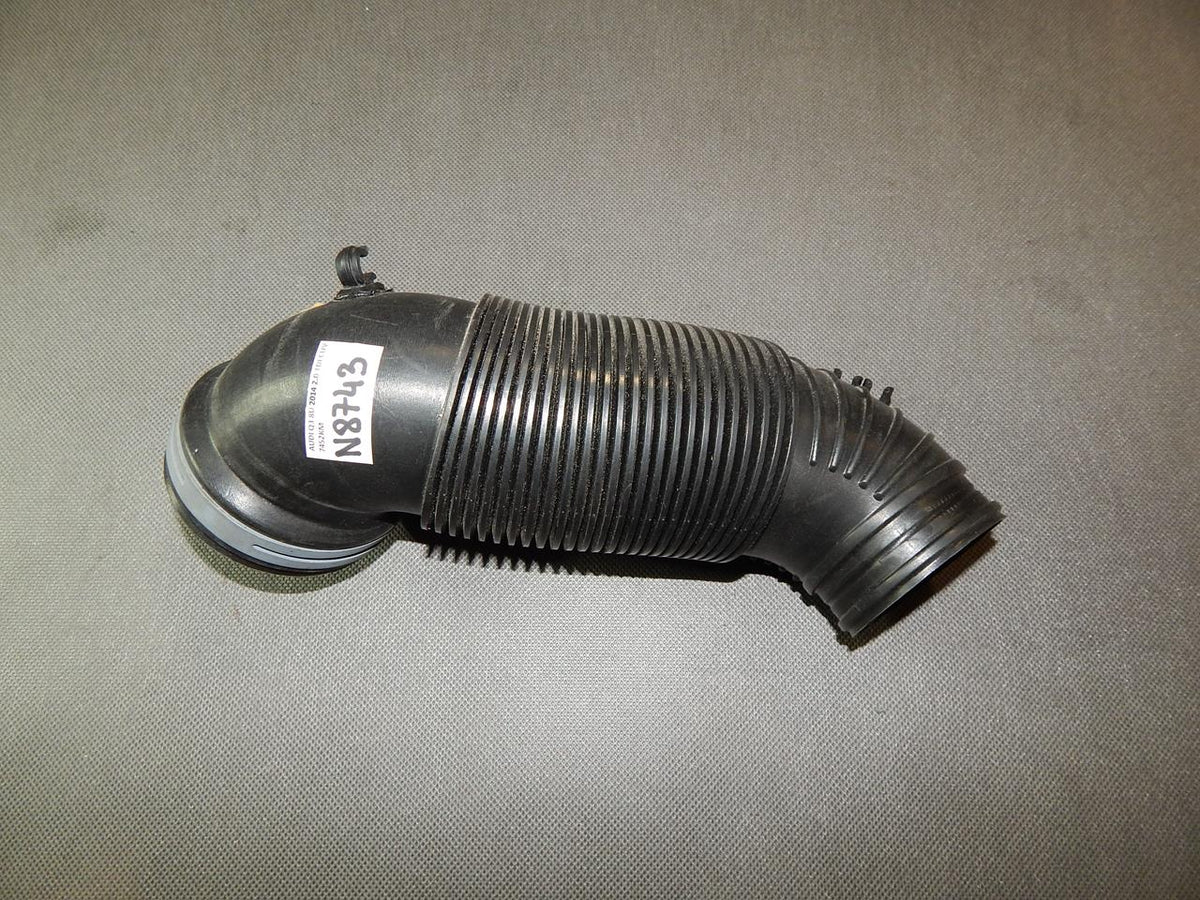 AUDI Q3 8U 2.0 TDI AIR PIPE 5N0129656D