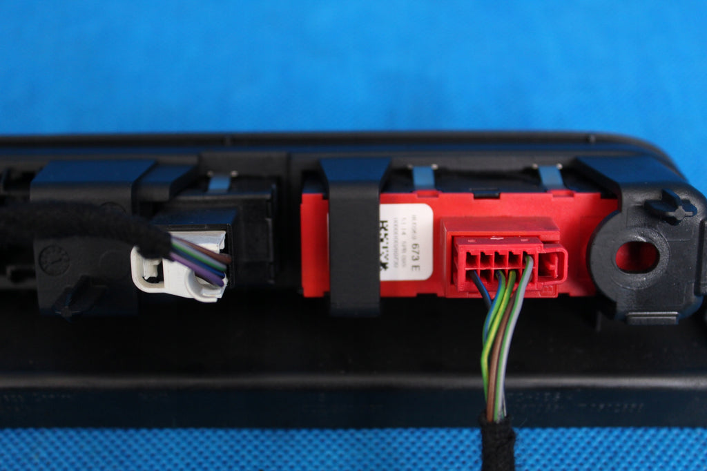 AUDI Q3 8U SWITCH PANEL 8U0959673E 2015R