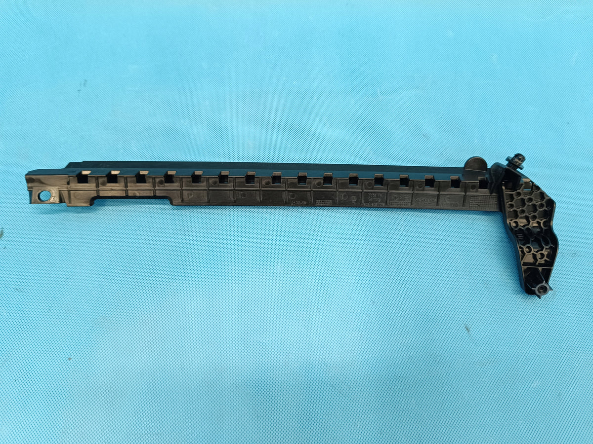 AUDI Q3 F3 SPORTBACK 1.4 TFSI E 2023 R WINDOW GUIDE RIGHT REAR 83A839068
