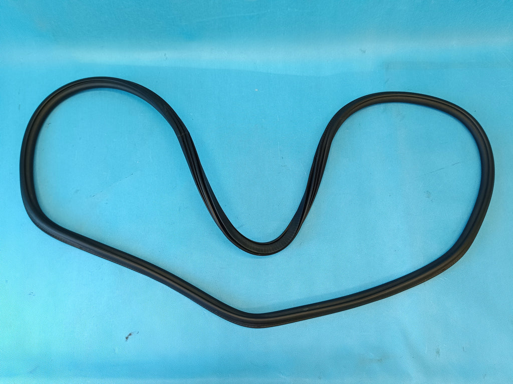 AUDI Q3 F3 SPORTBACK 1.4 TFSI e 110KW 2024R GASKET RIGHT REAR 83F833721A