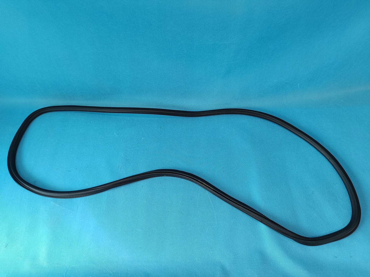 AUDI Q3 F3 SPORTBACK 1,5 TSI 2024 R DOOR SEAL RIGHT FRONT 83F831721B