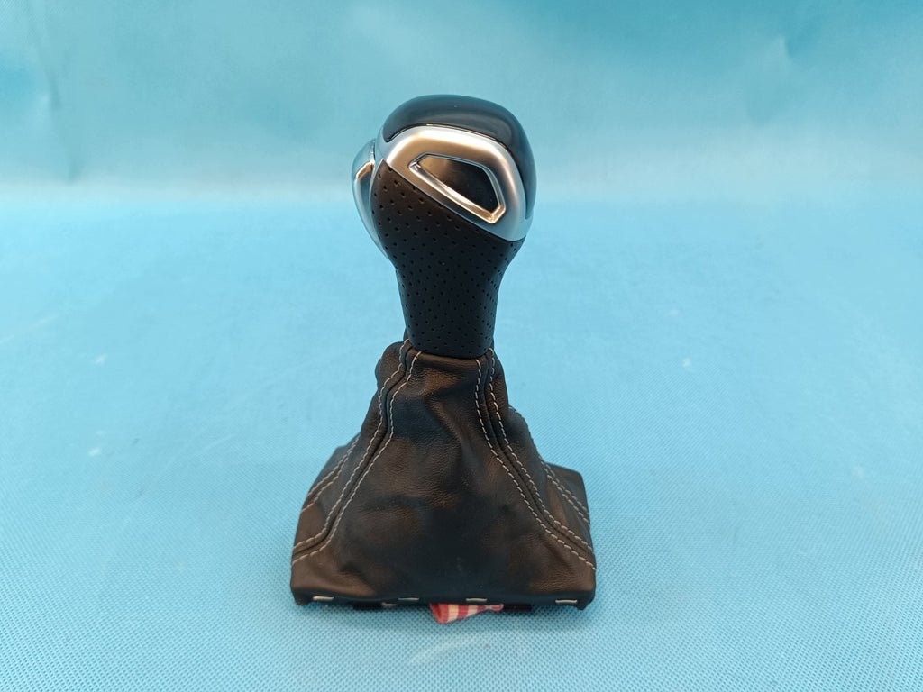AUDI Q3 F3 SPORTBACK 2.0 TFSI 180KW 2024 R GEAR BELLOWS KNOB 83B713139C