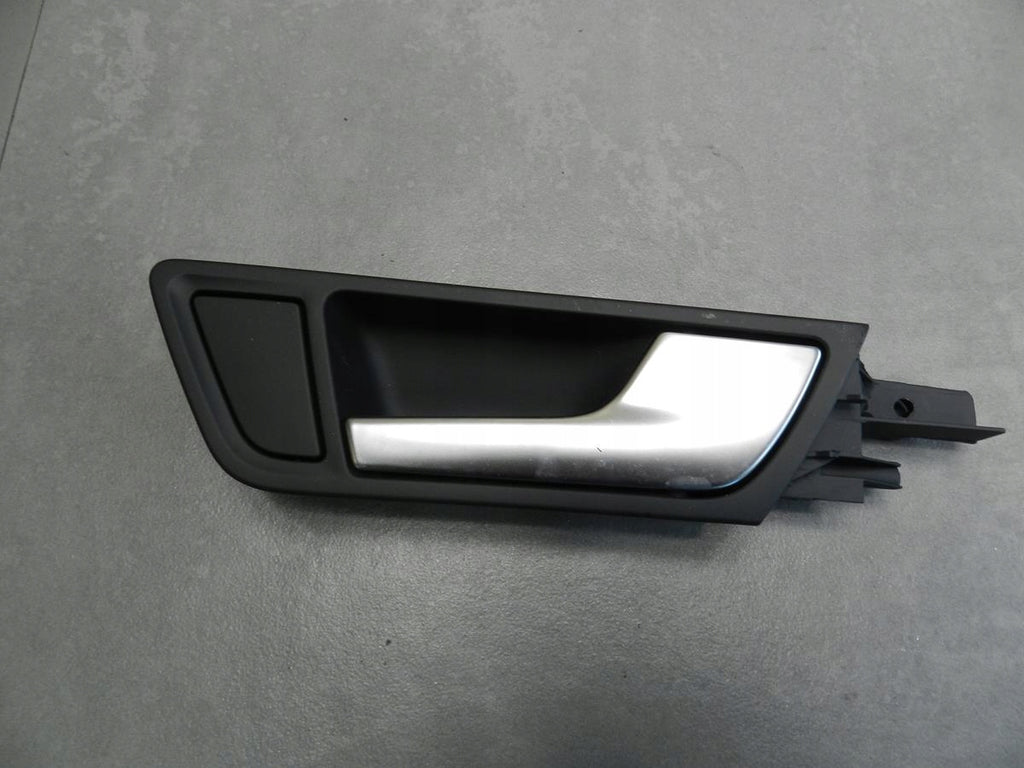 AUDI Q5 8R HANDLE INTERIOR RIGHT REAR 8R0839020