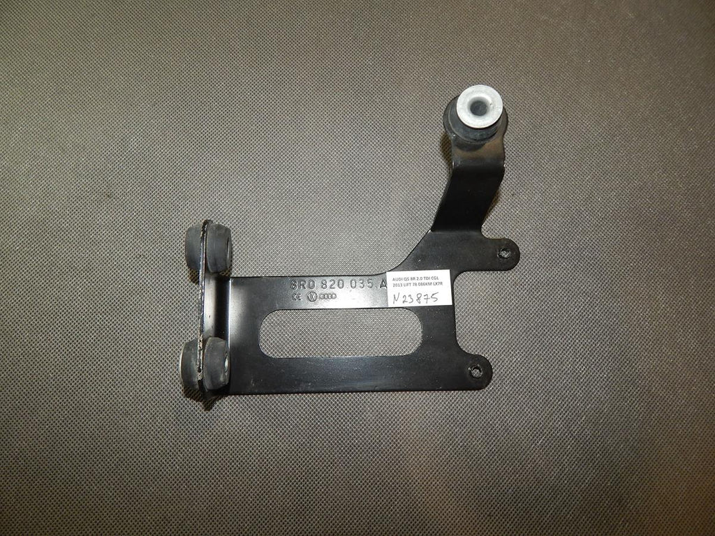 AUDI Q5 8R VALVE HOLDER 8R0820035A