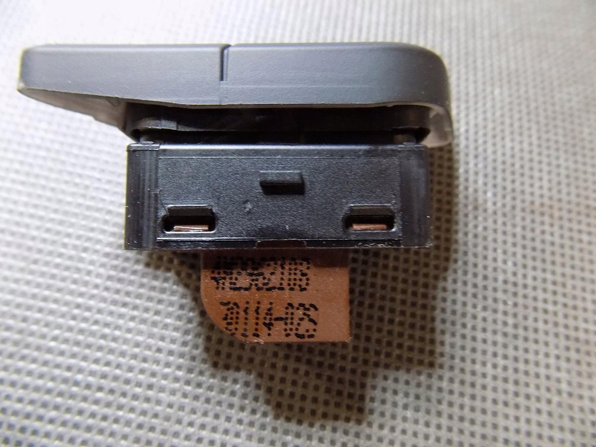 AUDI Q7 4M LOCK SWITCH 4M2962108
