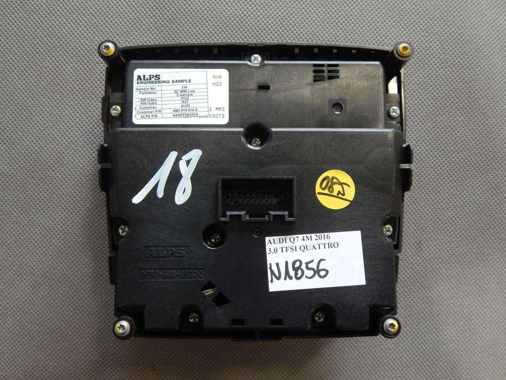 AUDI Q7 4M PANEL MII MULTIMEDIA 4M0919614A