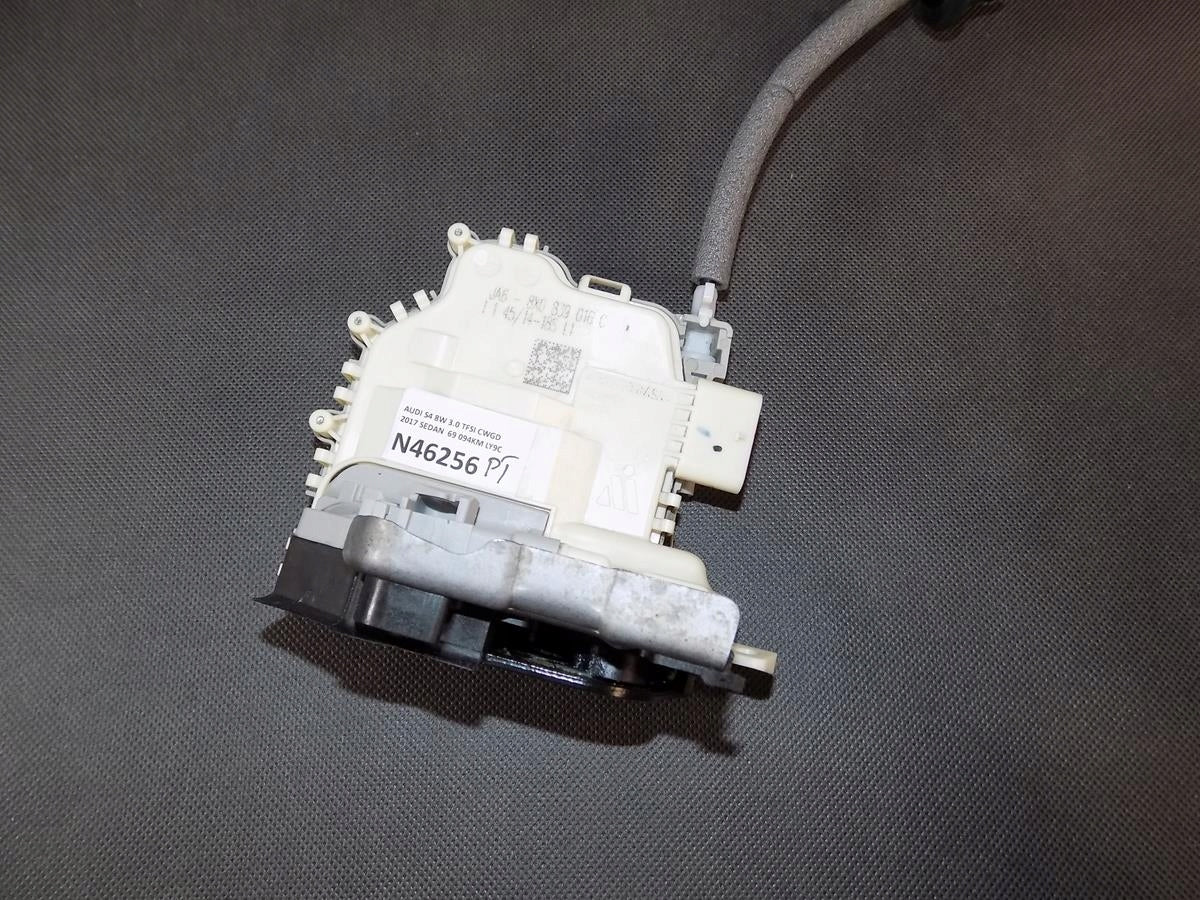 AUDI S4 A4 B9 DOOR LOCK RIGHT REAR 8X0839016C