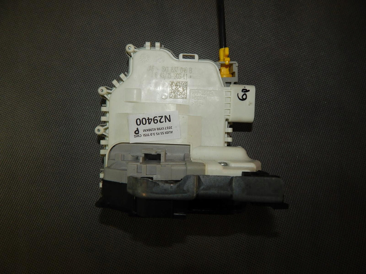 AUDI S5 F5 DOOR LOCK RIGHT 8X1837016B