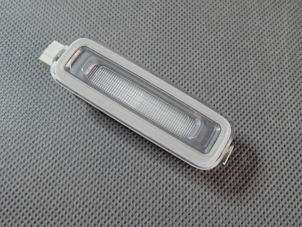 AUDI S5 F5 LED HEADLINER LIGHT 4M0947105