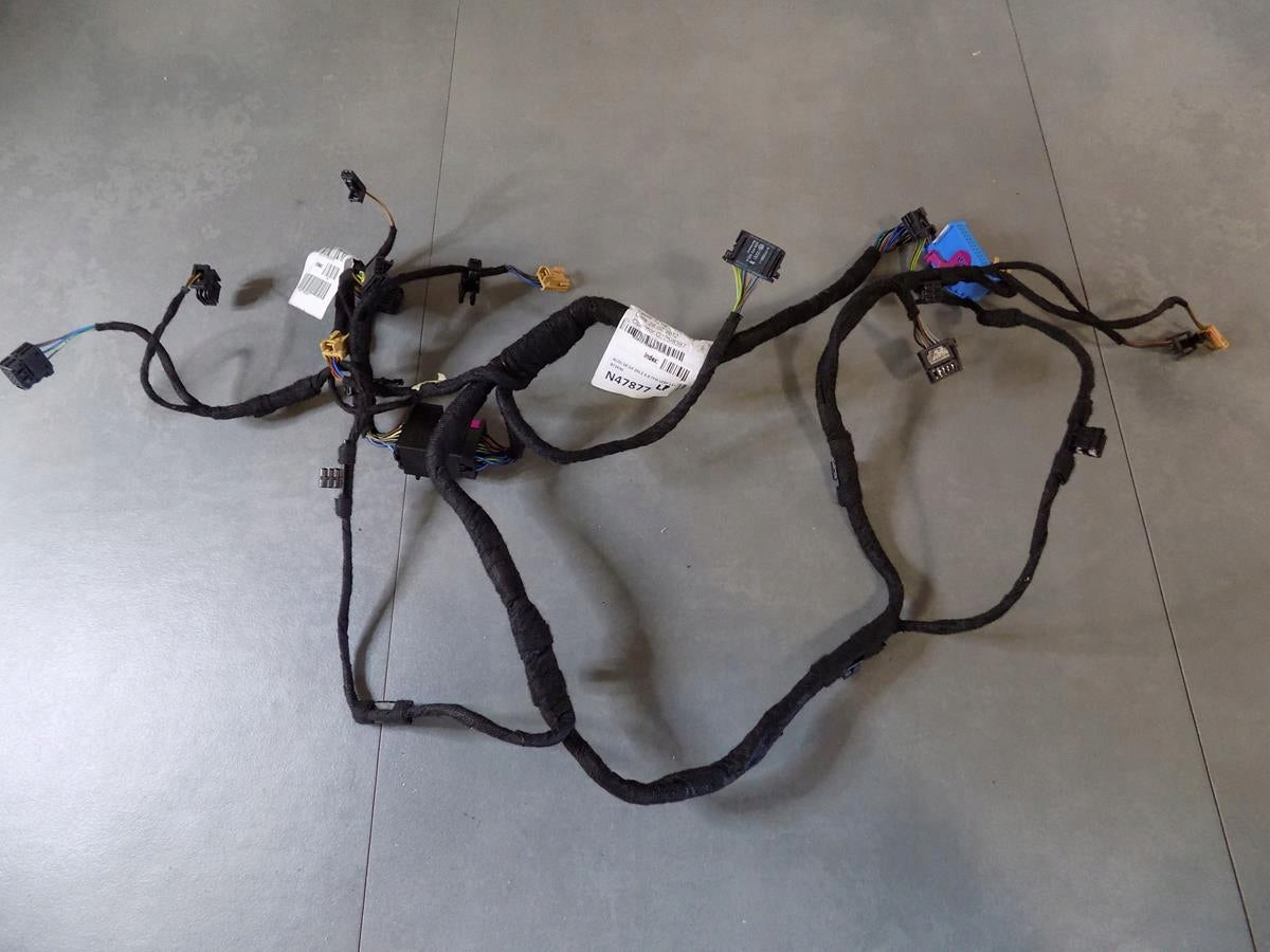 AUDI S8 A8 D4 UPHOLSTERY BEAM LEFT P 4H0971035AD