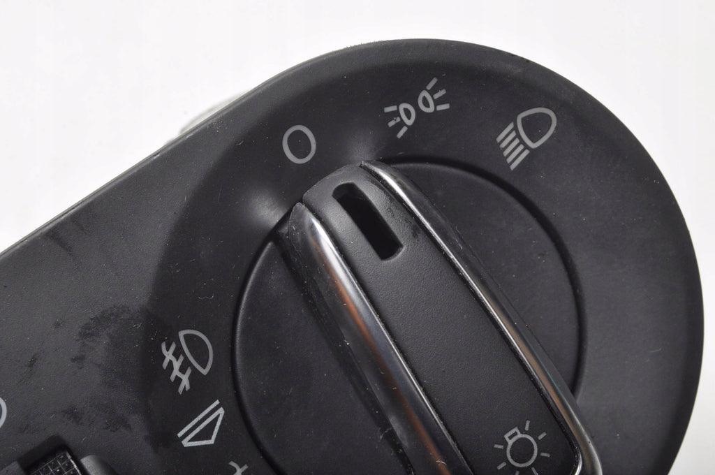 AUDI TT (8J3) LIGHT SWITCH 8J2941531K