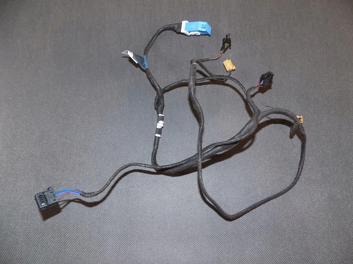 AUDI TT 8S UPHOLSTERY BEAM LEFT 8S0971035A