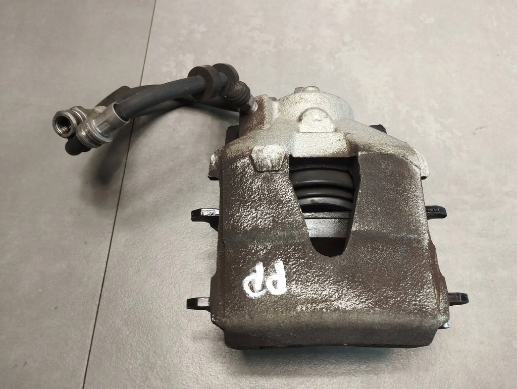 Audi A1 1.6 TDI CLAMP RIGHT FRONT