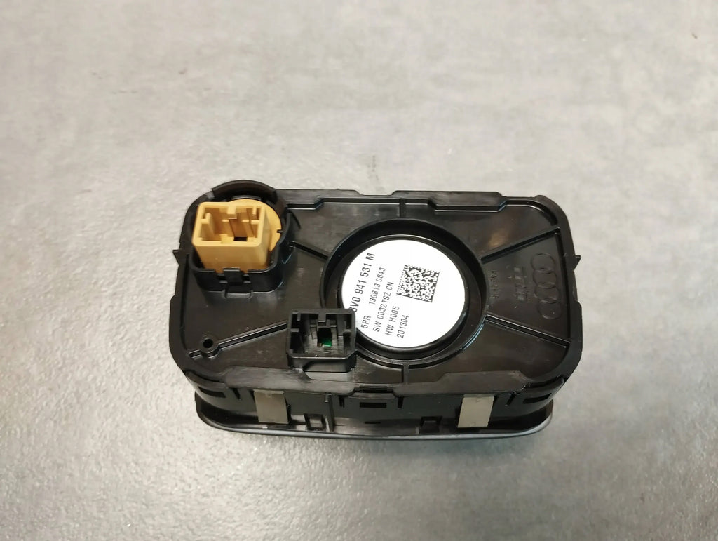 Audi A3 8V LIGHT SWITCH 8V0941531M